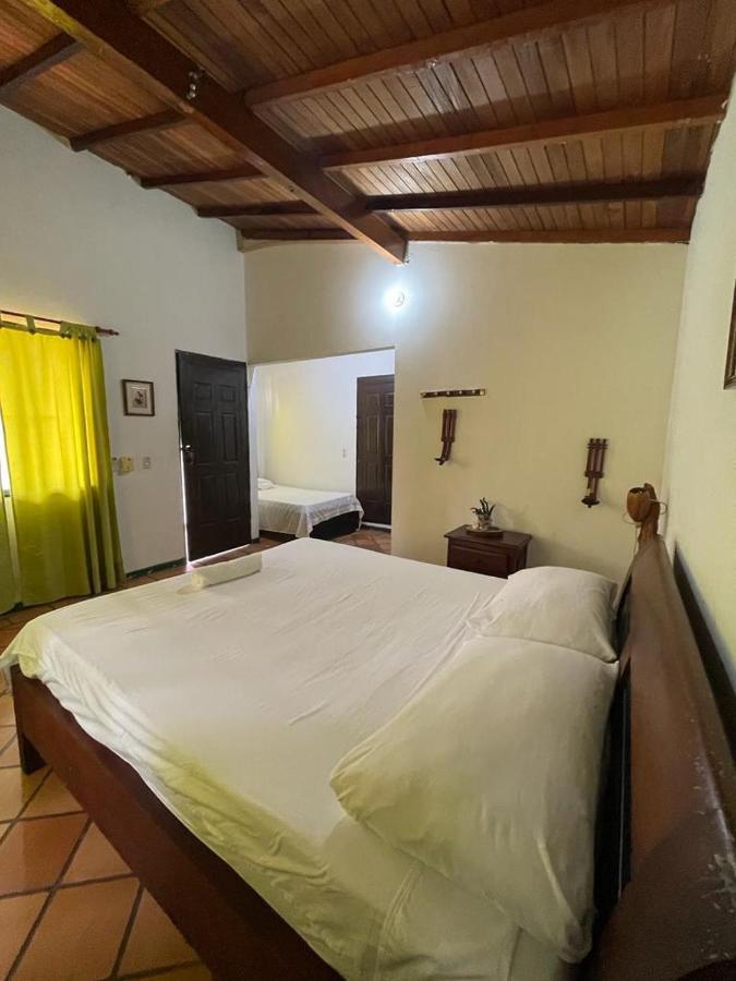 Puerto Berrio Hotel Candilejas מראה חיצוני תמונה